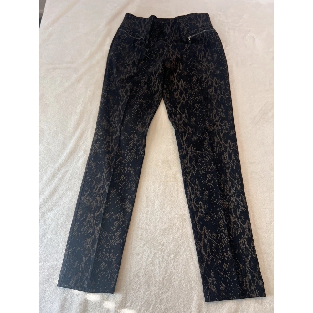 Style & Co Snake Print Pull On Prints M Black And Grey Medium